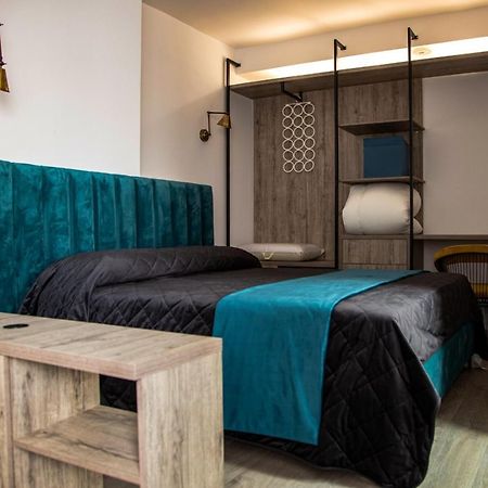 Lucas Central Premium Studios Тирана Экстерьер фото